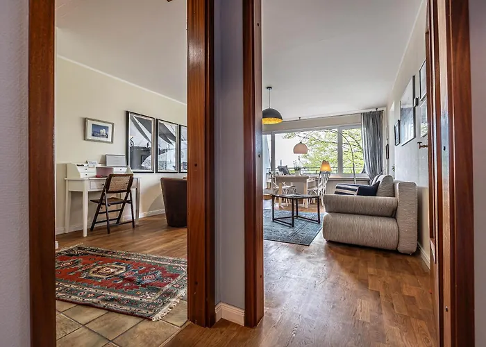 Апартаменты Fewo1846 - Eastside - Komfortables Im 2 Og Mit Balkon Und Tg-stellplatz *